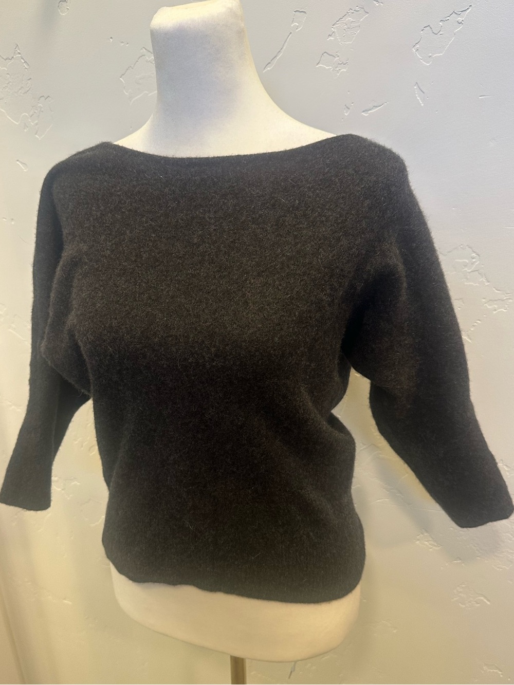 Krimson & Klover- cashmere and wool crop sweater